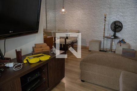 Sala de apartamento à venda com 3 quartos, 61m² em Vila Pompéia, São Paulo