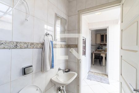 Casa à venda com 161m², 3 quartos e 3 vagasBanheiro 2