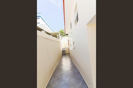 Casa para alugar com 240m², 3 quartos e 5 vagas Casa para alugar com 240m², 3 quartos e 5 vagasLavanderia