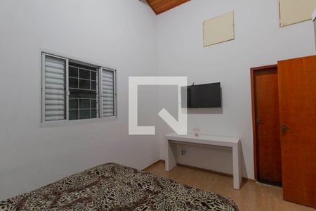 Casa à venda com 316m², 5 quartos e 4 vagasSuíte