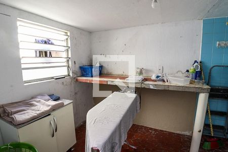 Casa à venda com 147m², 3 quartos e 2 vagas Casa à venda com 147m², 3 quartos e 2 vagasÁrea de Serviço 2