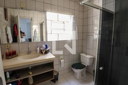 Casa à venda com 147m², 3 quartos e 2 vagas Casa à venda com 147m², 3 quartos e 2 vagasBanheiro do térreo