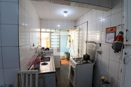 Casa à venda com 147m², 3 quartos e 2 vagas Casa à venda com 147m², 3 quartos e 2 vagasCozinha