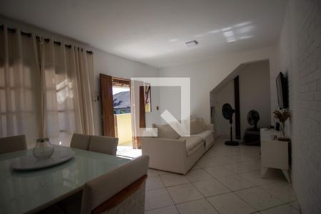 Sala de casa à venda com 2 quartos, 105m² em Recreio dos Bandeirantes, Rio de Janeiro