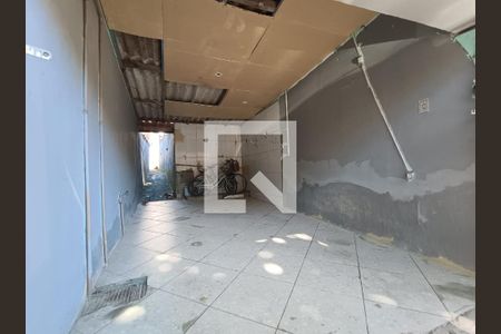 Casa à venda com 105m², 2 quartos e 1 vagaGaragem