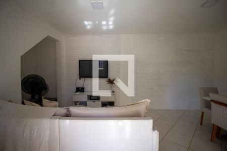 Sala de casa à venda com 2 quartos, 105m² em Recreio dos Bandeirantes, Rio de Janeiro