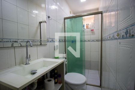 Casa à venda com 105m², 2 quartos e 1 vagaBanheiro 