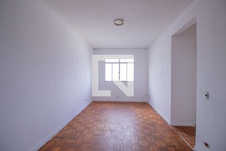 Sala de apartamento para alugar com 2 quartos, 67m² em Vila Fachini, São Paulo