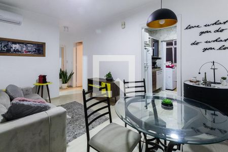 Sala de apartamento à venda com 1 quarto, 42m² em Petrópolis, Porto Alegre