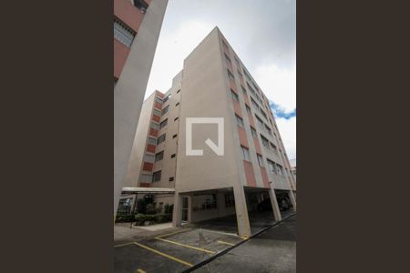 Apartamento à venda com 80m², 3 quartos e 1 vaga Apartamento à venda com 80m², 3 quartos e 1 vagaFachada