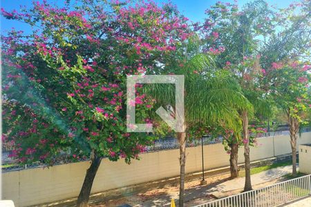 Vista de apartamento à venda com 2 quartos, 43m² em Tomás Coelho, Rio de Janeiro