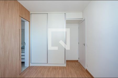 Apartamento para alugar com 60m², 2 quartos e 2 vagasSuíte