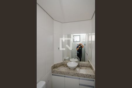 Apartamento para alugar com 60m², 2 quartos e 2 vagasBanheiro da Suíte