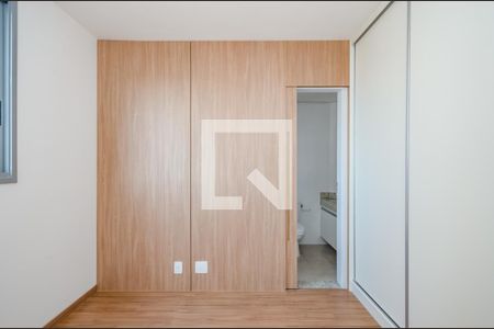 Apartamento para alugar com 60m², 2 quartos e 2 vagasSuíte