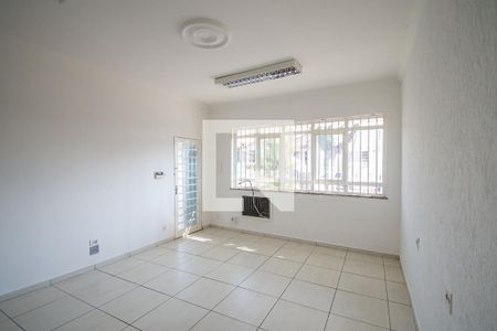 Sala de casa para alugar com 3 quartos, 290m² em Jardim Guanabara, Campinas