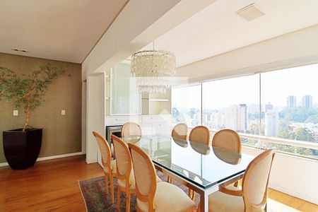 Apartamento à venda com 366m², 3 quartos e 4 vagasCobertura