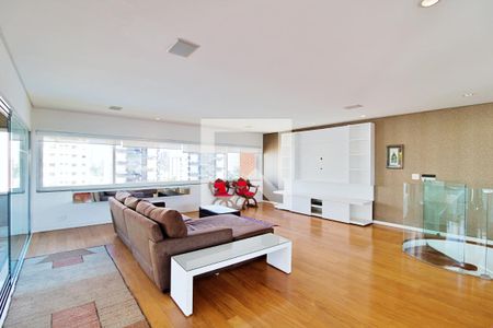 Apartamento à venda com 366m², 3 quartos e 4 vagasCobertura