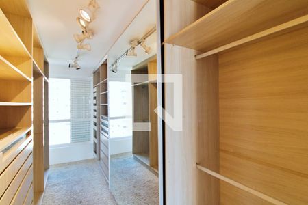 Apartamento à venda com 366m², 3 quartos e 4 vagasCloset da Suíte 