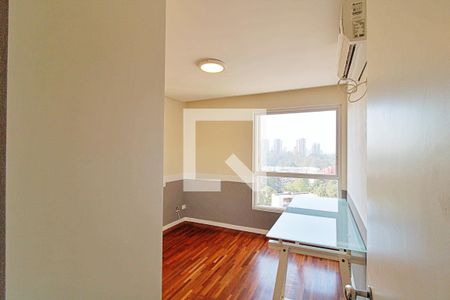 Apartamento à venda com 366m², 3 quartos e 4 vagasQuarto 3