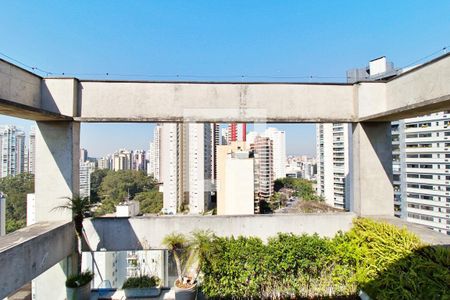 Apartamento à venda com 366m², 3 quartos e 4 vagasCobertura