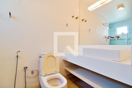 Apartamento à venda com 366m², 3 quartos e 4 vagasBanheiro da Suíte 