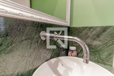 Casa à venda com 495m², 4 quartos e 4 vagasLavabo