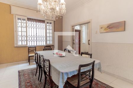 Casa à venda com 495m², 4 quartos e 4 vagasSala de Jantar