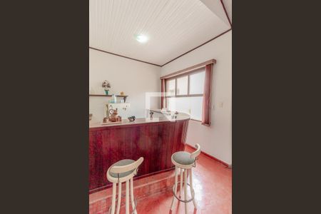 Casa à venda com 495m², 4 quartos e 4 vagasBar