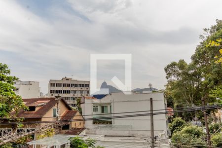 Casa à venda com 495m², 4 quartos e 4 vagasVista Bar