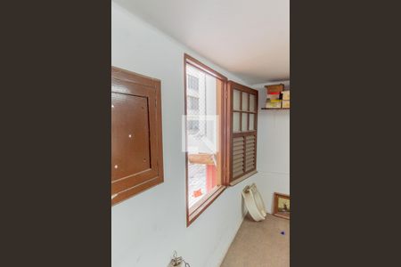 Casa à venda com 495m², 4 quartos e 4 vagasQuarto de serviço 2 / 3 piso