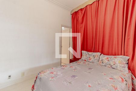 Casa à venda com 495m², 4 quartos e 4 vagasSuíte