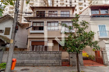 Casa à venda com 495m², 4 quartos e 4 vagasFachada