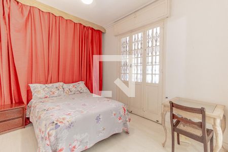 Casa à venda com 495m², 4 quartos e 4 vagasSuíte