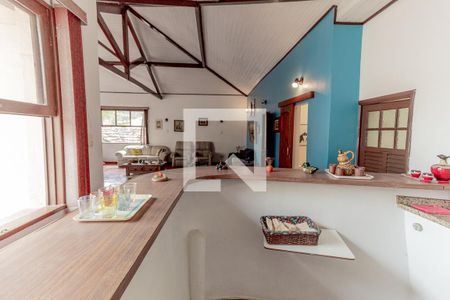 Casa à venda com 495m², 4 quartos e 4 vagasBar