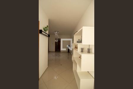 Corredor de casa à venda com 4 quartos, 289m² em Vila Pereira Cerca, São Paulo