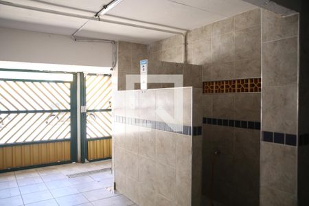 Apartamento para alugar com 56m², 1 quarto e 1 vagaDucha