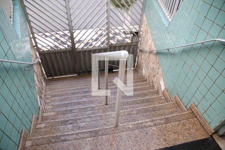 Apartamento para alugar com 56m², 1 quarto e 1 vagaEscada