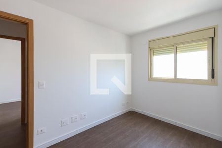 Apartamento à venda com 120m², 3 quartos e 2 vagasQuarto 2