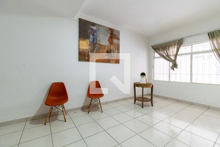 Sala  de casa para alugar com 4 quartos, 211m² em Parque Jabaquara, São Paulo