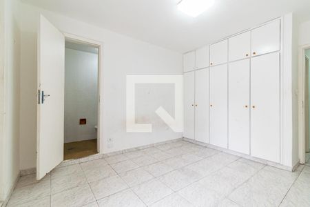 Suíte de casa para alugar com 4 quartos, 211m² em Parque Jabaquara, São Paulo