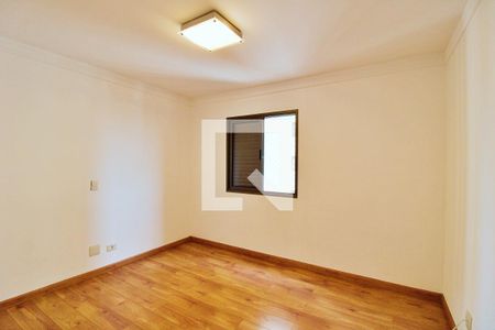 Apartamento para alugar com 110m², 3 quartos e 2 vagas Apartamento para alugar com 110m², 3 quartos e 2 vagasQuarto 3