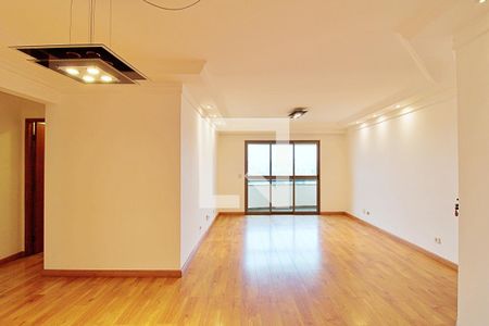 Apartamento para alugar com 110m², 3 quartos e 2 vagas Apartamento para alugar com 110m², 3 quartos e 2 vagasSala