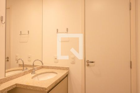 Banheiro de apartamento para alugar com 2 quartos, 57m² em Ribeirânia, Ribeirão Preto