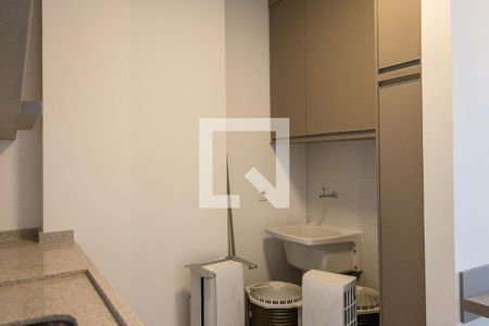 Apartamento para alugar com 57m², 2 quartos e 1 vagaCozinha e Lavanderia