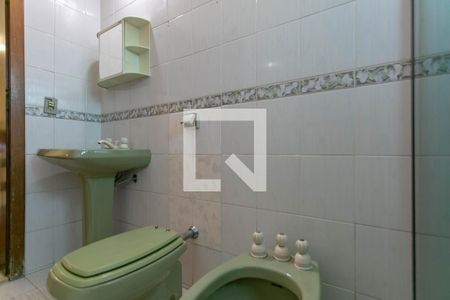 Casa à venda com 580m², 7 quartos e 6 vagasBanheiro 4