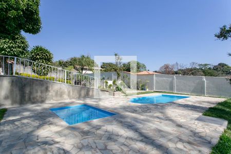 Piscina de casa à venda com 7 quartos, 580m² em Trevo, Belo Horizonte