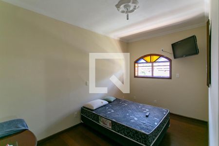 Casa à venda com 580m², 7 quartos e 6 vagasQuarto Suíte 2