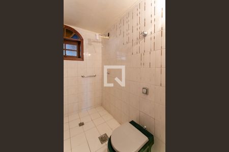 Casa à venda com 580m², 7 quartos e 6 vagasBanheiro 1