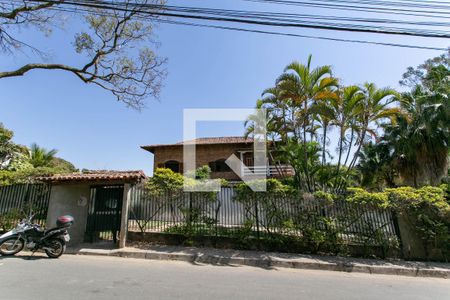 Fachada de casa à venda com 7 quartos, 580m² em Trevo, Belo Horizonte