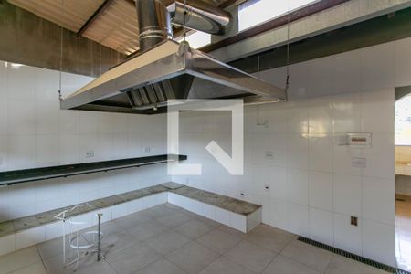 Casa à venda com 580m², 7 quartos e 6 vagasCozinha 2